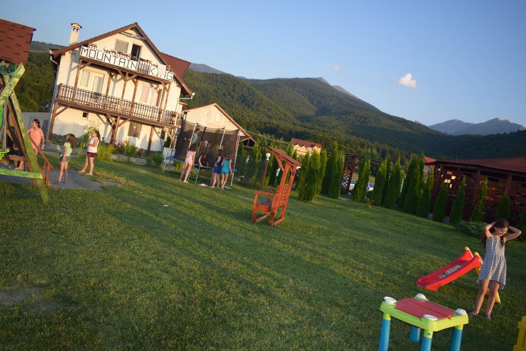 Sîmbăta de Sus 山丘之王旅馆酒店 外观 照片