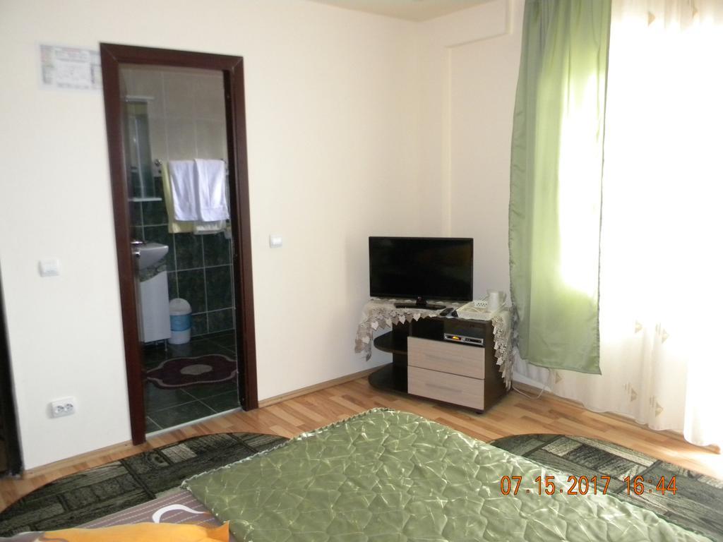 Sîmbăta de Sus 山丘之王旅馆酒店 外观 照片